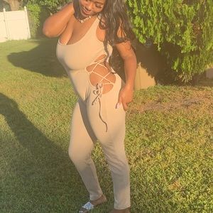 Trendy summer tan jumpsuit